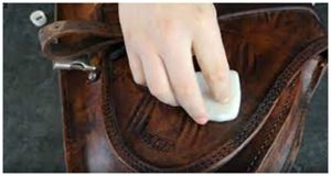 Protect the leather saddlebag