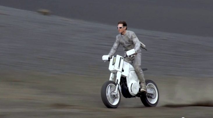 tom cruise oblivion motorcycle