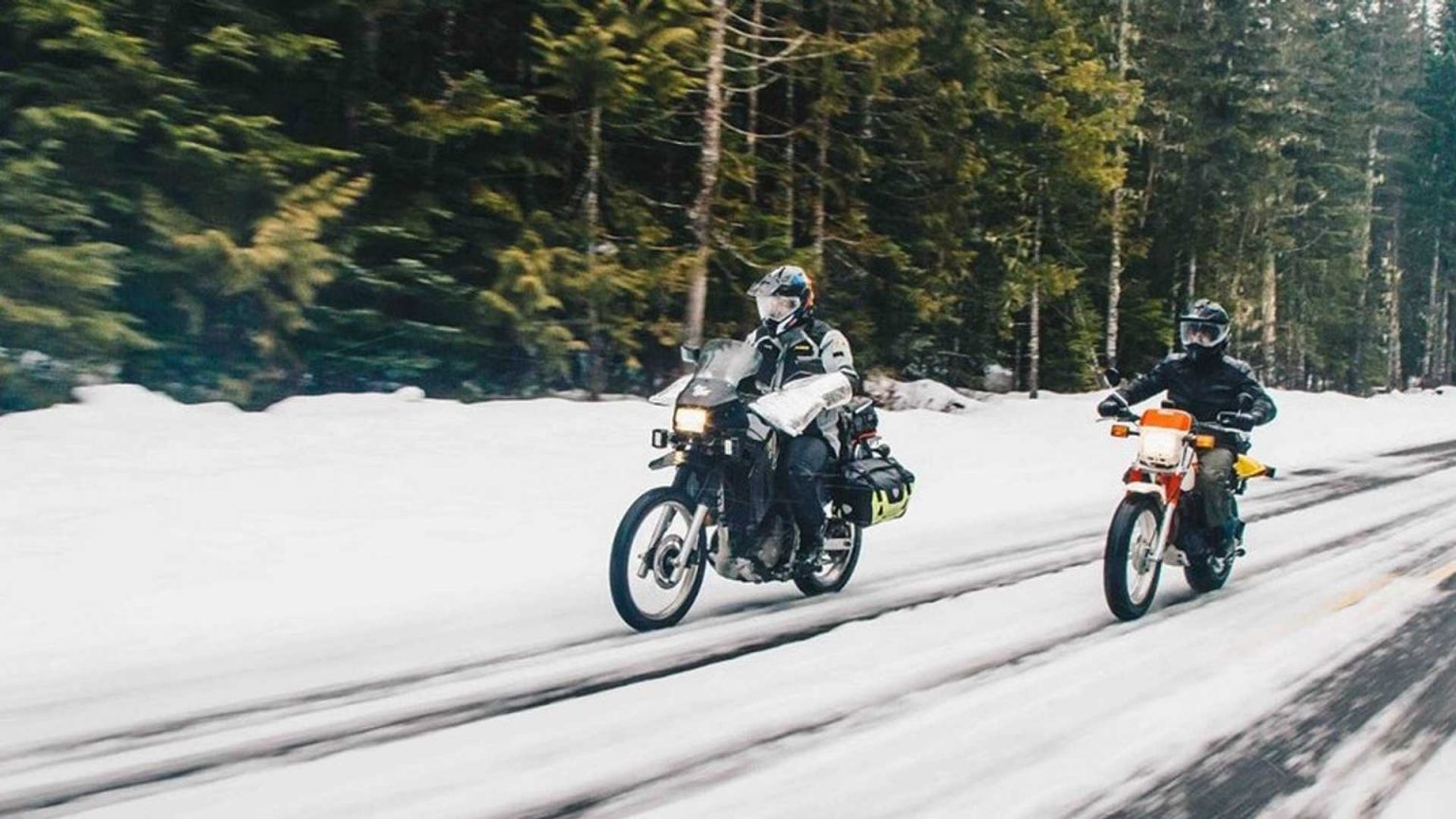 Best Winter Motorcycle Boots 2024 Buying Guide & Review