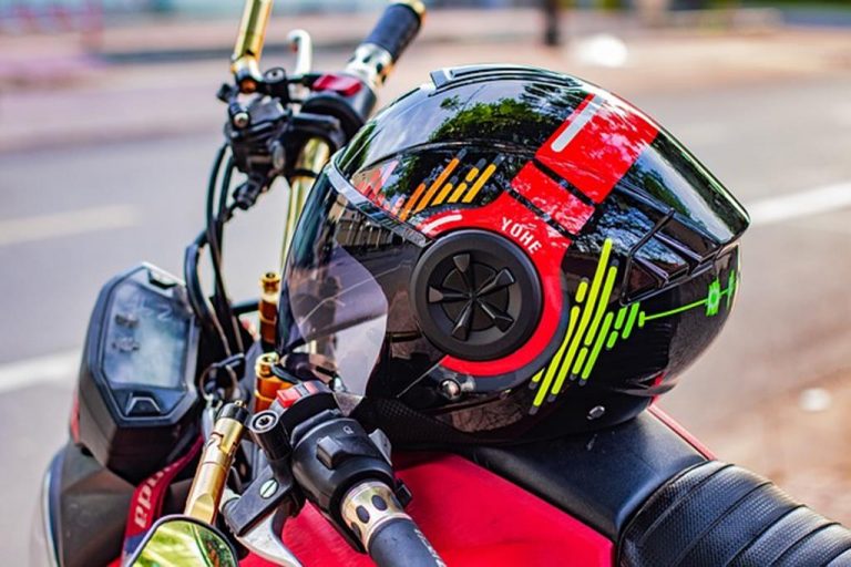 Broken Helmet Archives GoMotoRiders Motorcycle Reviews Rumors 