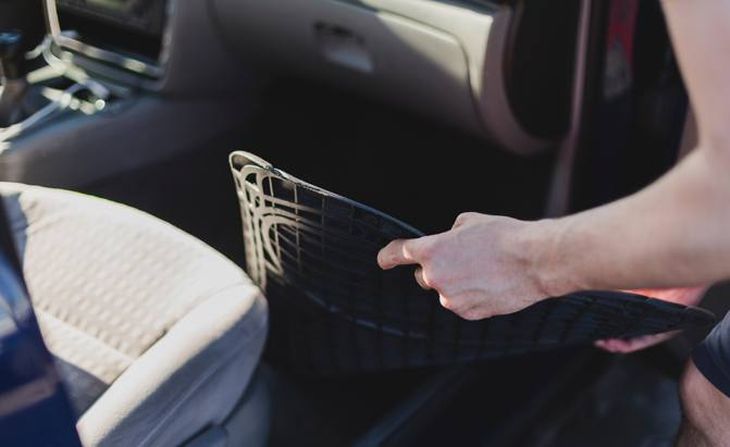 Car Floor Mats: The Best Interior Accessories for your Car - GoMotoRiders -  Motorcycle Reviews, Rumors &amp; Fun Things